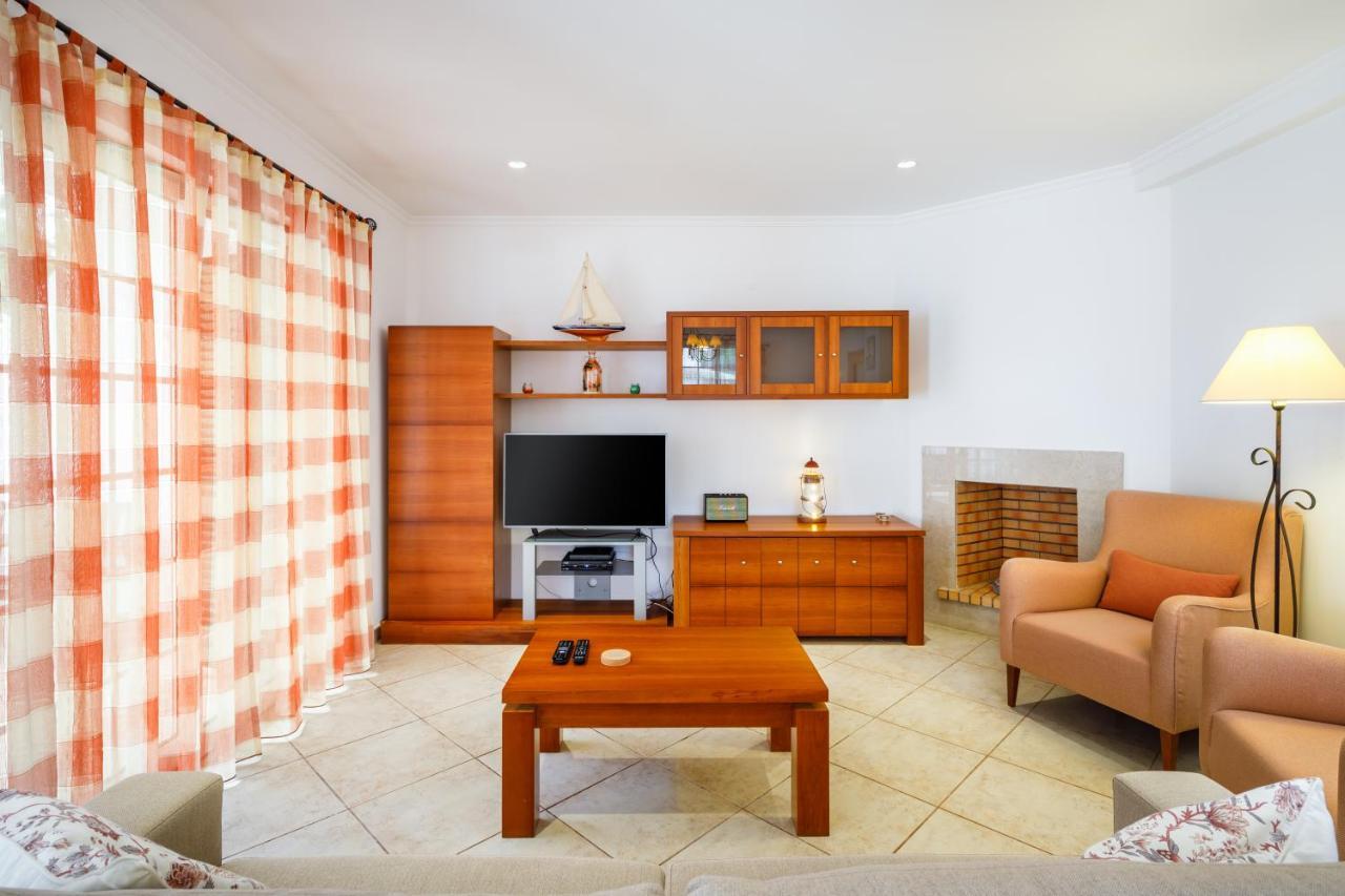 Falesia Beach Villa By The Portuguese Butler 올류스 데 아구아 외부 사진