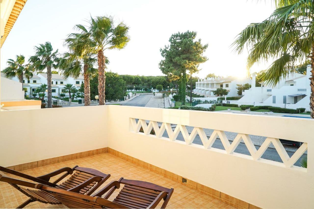 Falesia Beach Villa By The Portuguese Butler 올류스 데 아구아 외부 사진